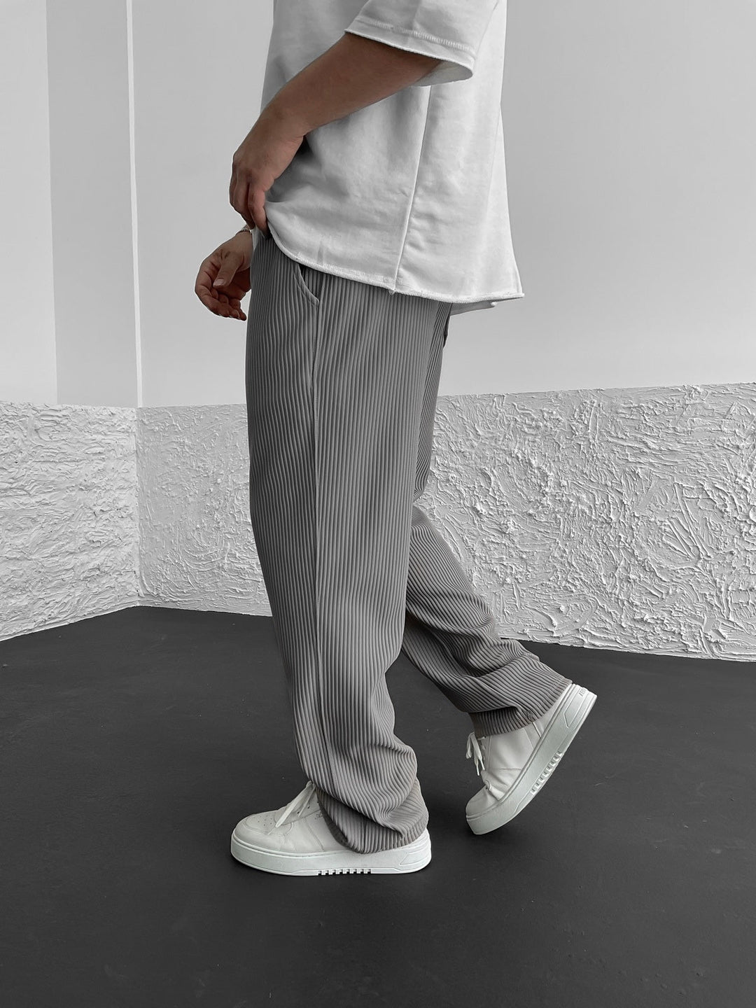 Fleur De Luxe - Pantalon côtelé coupe décontractée